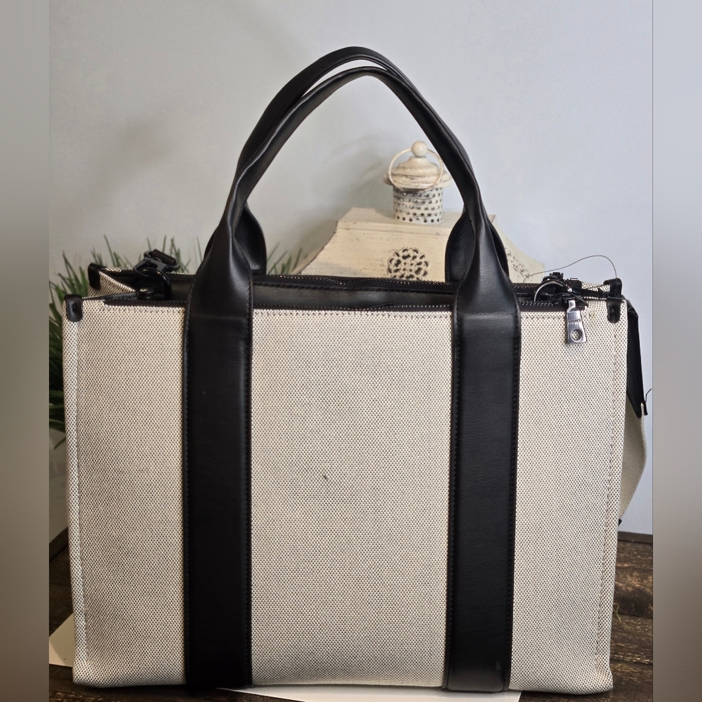DKNY Holly Tote - Picture 3 of 7